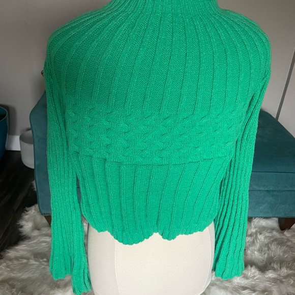 Ribbed Knit Sweater with Flare Sleeves - Picture 6 of 6